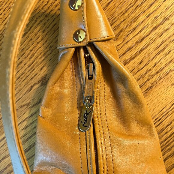 🇫🇷 Yves Saint Laurent Vintage Leather Sling Style Shoulder Bag - RARE! - Picture 6 of 16